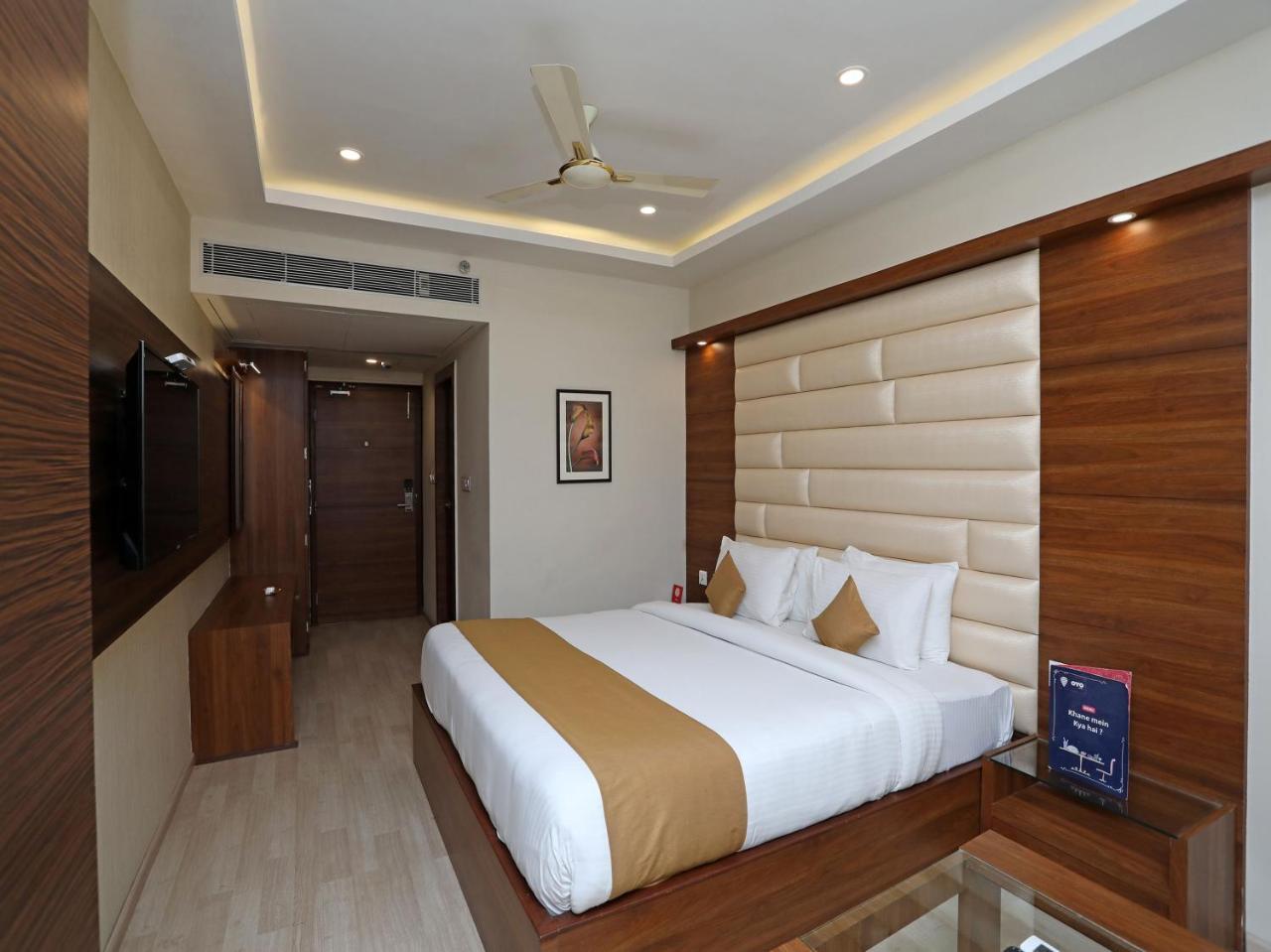 Oyo 16835 Stayotel Kolkata Airport Dış mekan fotoğraf